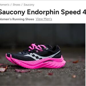 Saucony Endorphin Speed 4. Black and Pink Athletic Shoes!  Limited edition!